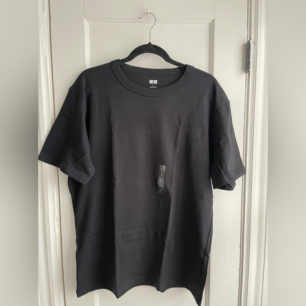 Uniqlo Men’s Crew Neck Short Sleeve T-shirt